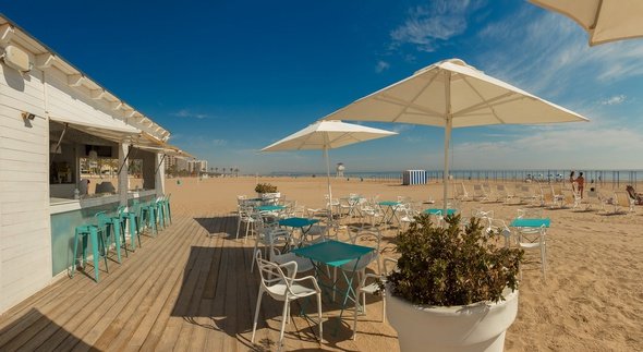 Tu chiringuito en la playa Villa Luz Family Gourmet & All Exclusive Hotel Gandía